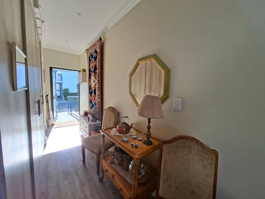 To Let 1 Bedroom Property for Rent in Zevenwacht Retirement Village Western Cape